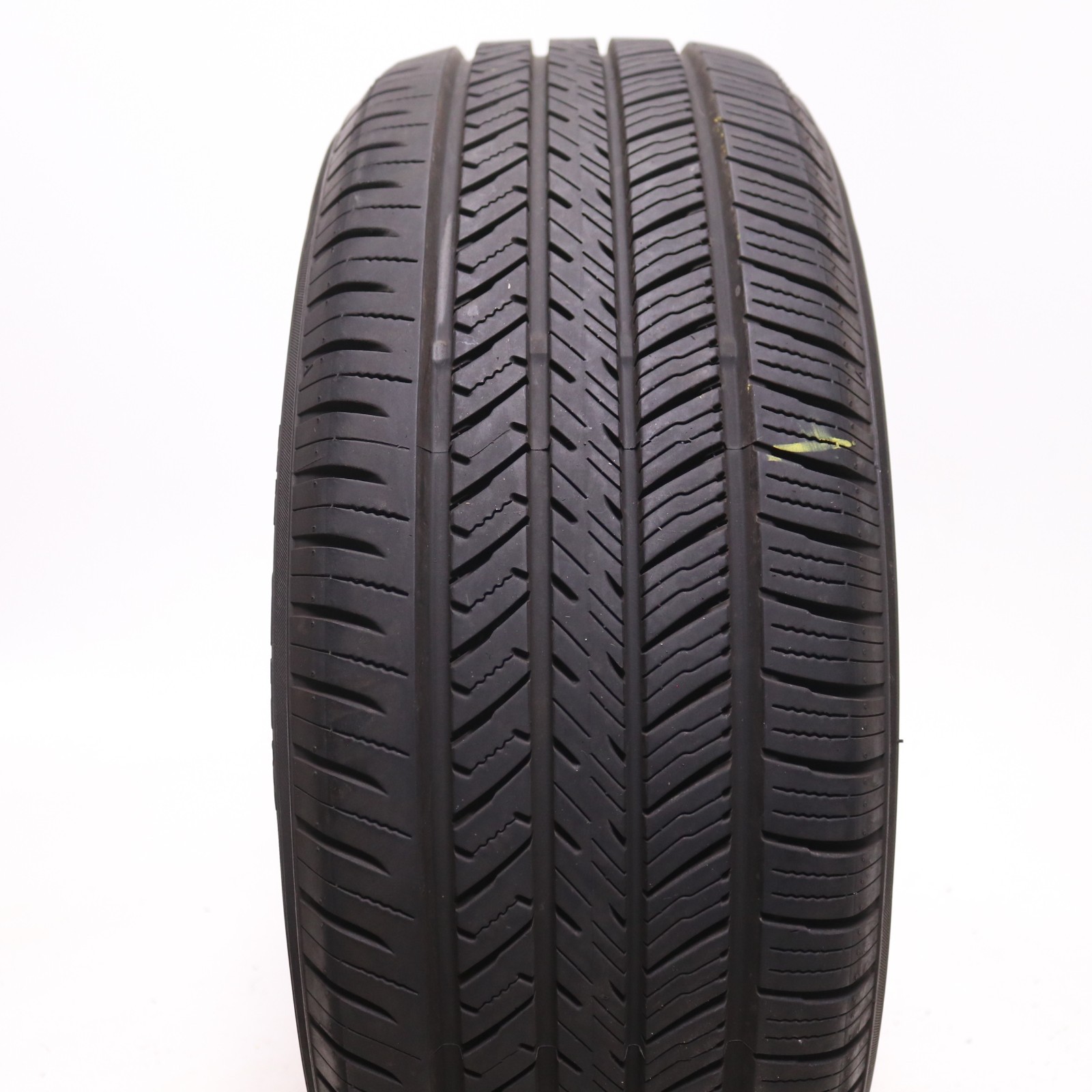 Set of 2 Used 215/55R17 Yokohama YK-GTX – 94V – 9.5-10.5/32
