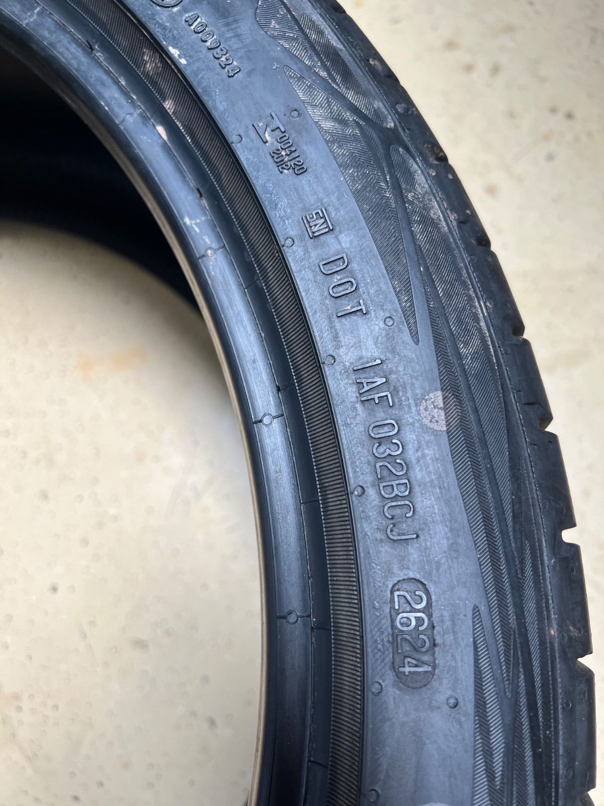 1 – NICE 275/35R20 XL (102Y) Continental EcoContact 6 Q (* MO) BMW/Mercedes 7056