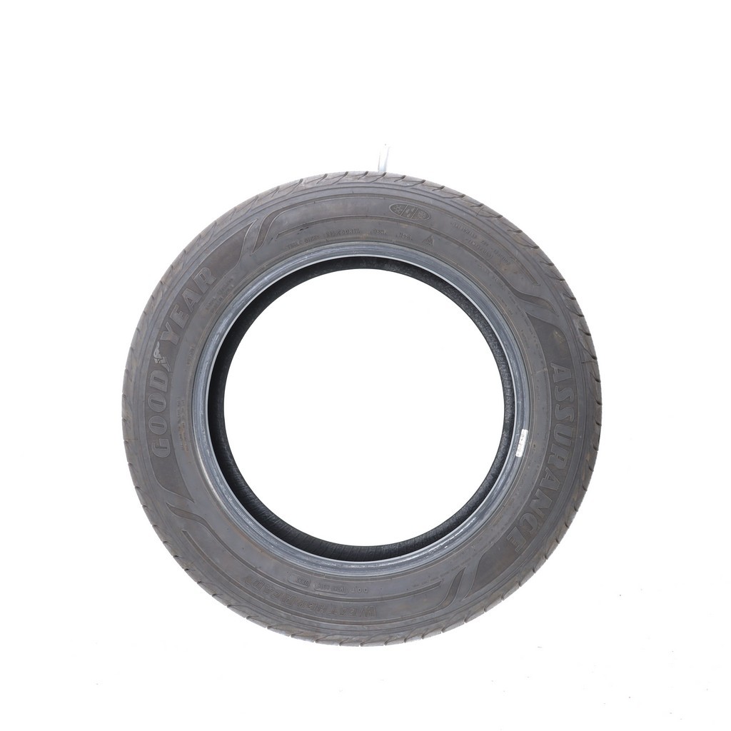 Used 215/60R17 Goodyear Assurance WeatherReady 96H – 8.5/32