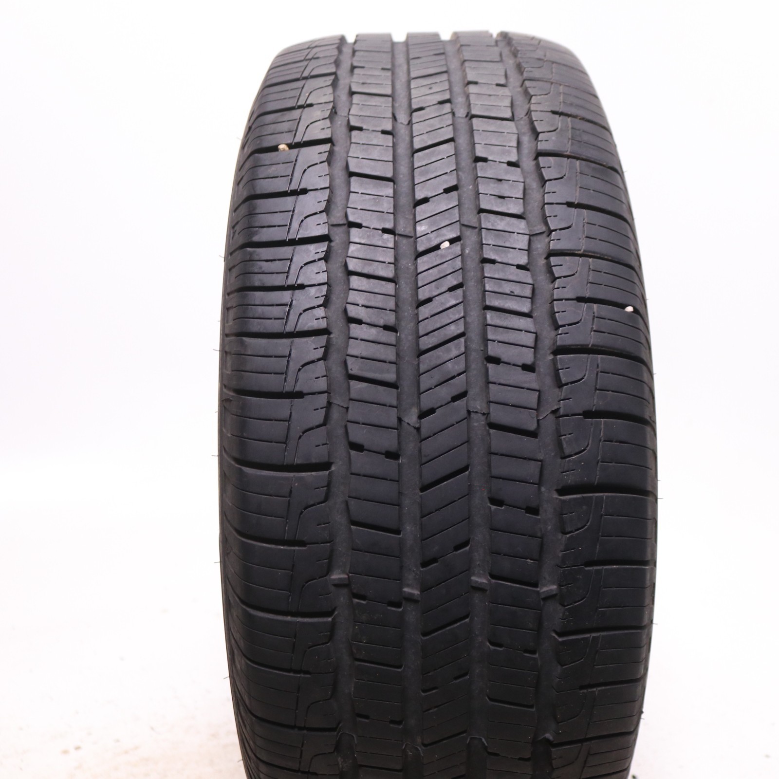 Set of 2 Used 235/50R18 Goodyear Reliant All-season – 97V – 8-8.5/32