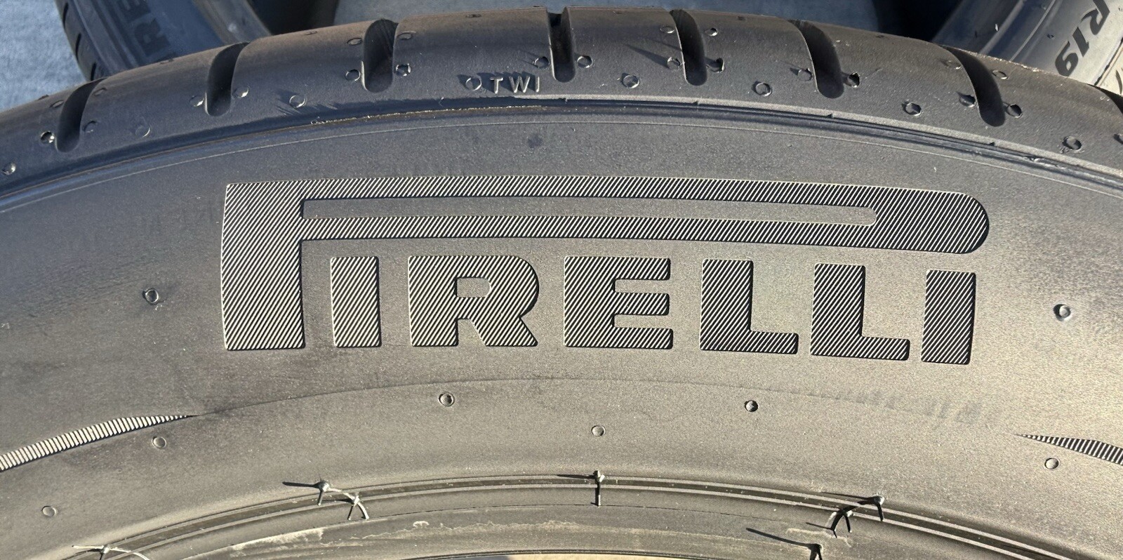 4X BRAND NEW Pirelli P Zero PZ4 Tesla Model S Tires 2X 255/45R19 & 2X 285/40R19!