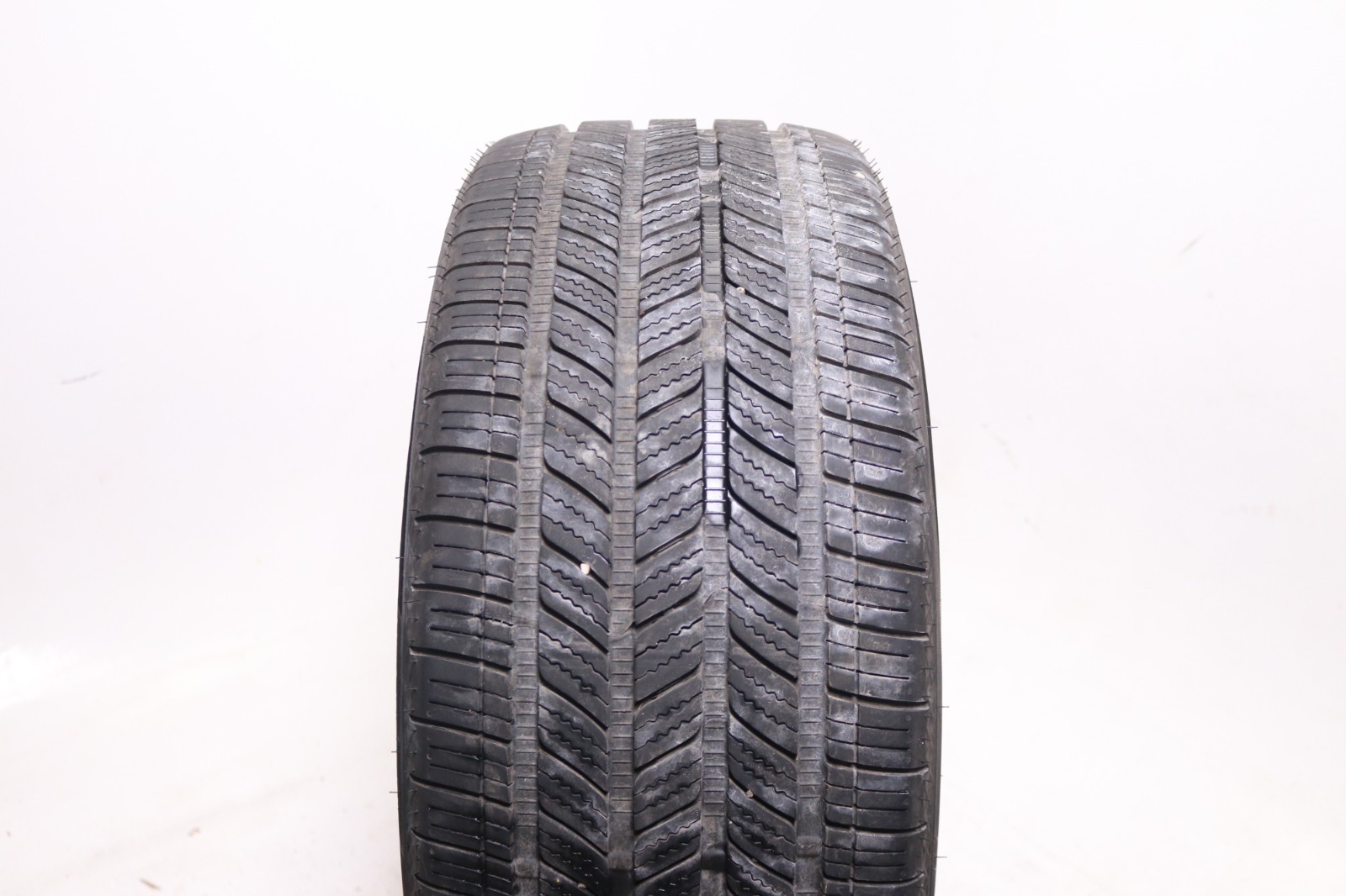 Set of 2 Used 255/45R19 Bridgestone Turanza EV Enliten – 104W – 8-9/32
