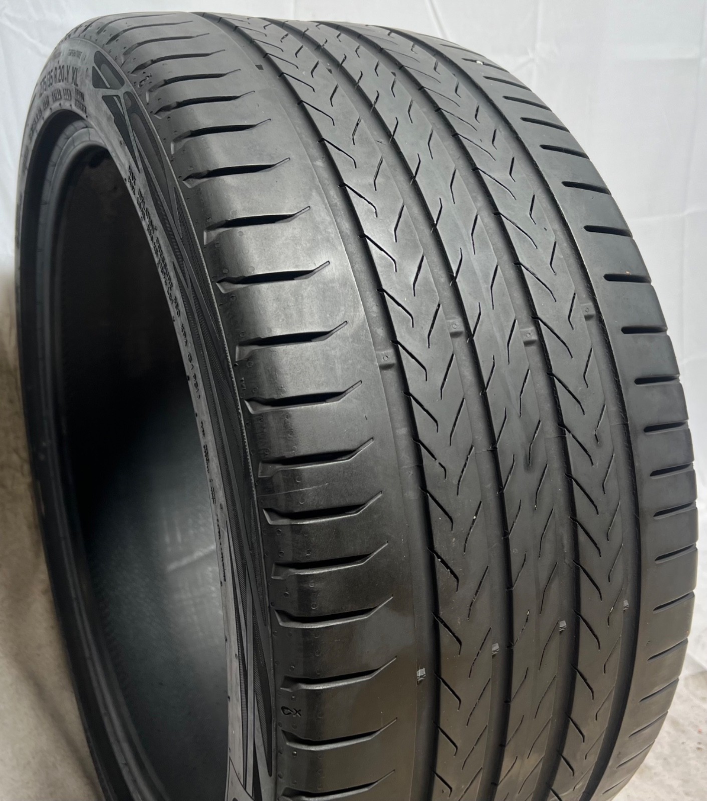 1 – NICE 275/35R20 XL (102Y) Continental EcoContact 6 Q (* MO) BMW/Mercedes 7056