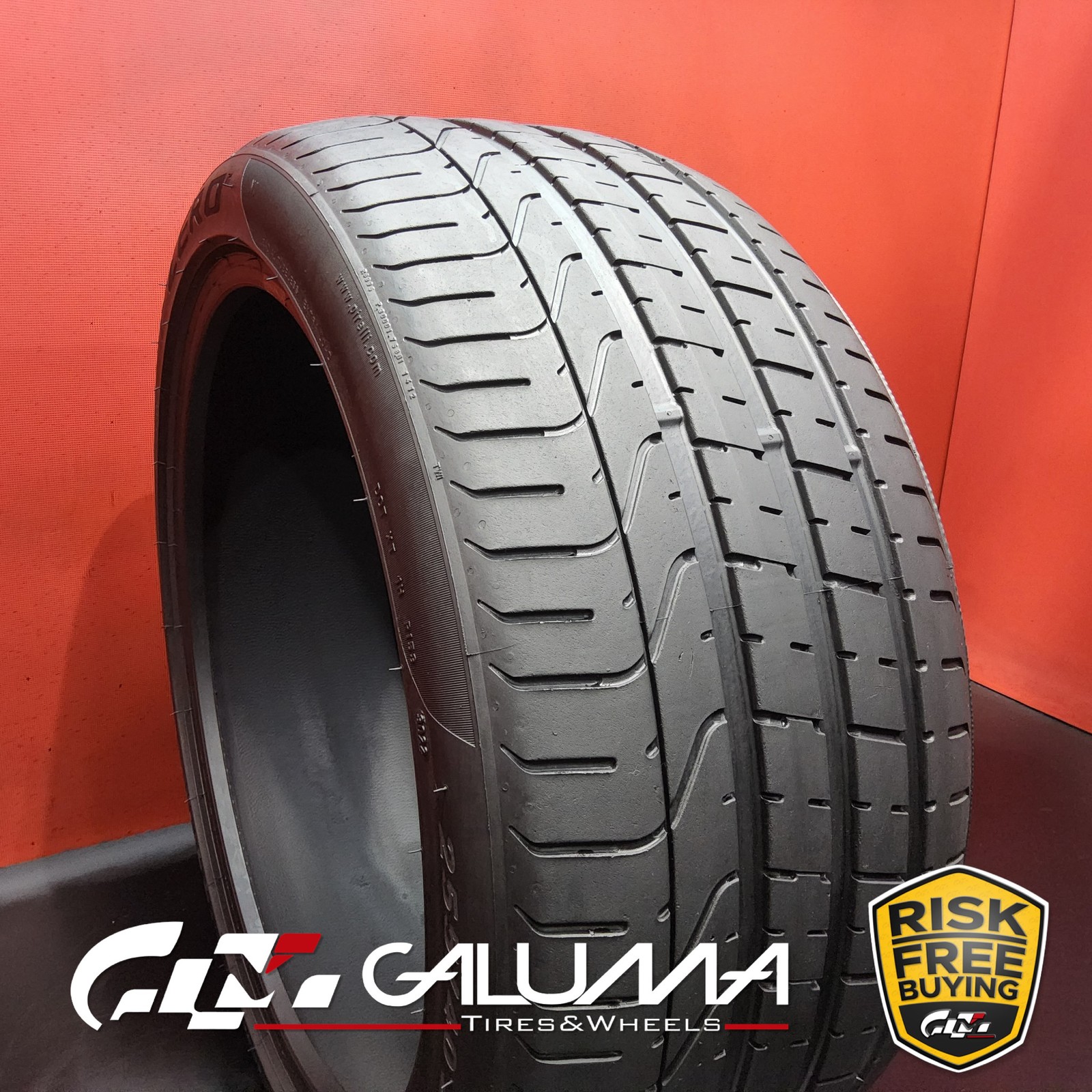 1 (One) Tire Pirelli P Zero (N1) XL 255/40ZR20 255/40/20 101Y No Patch #93630