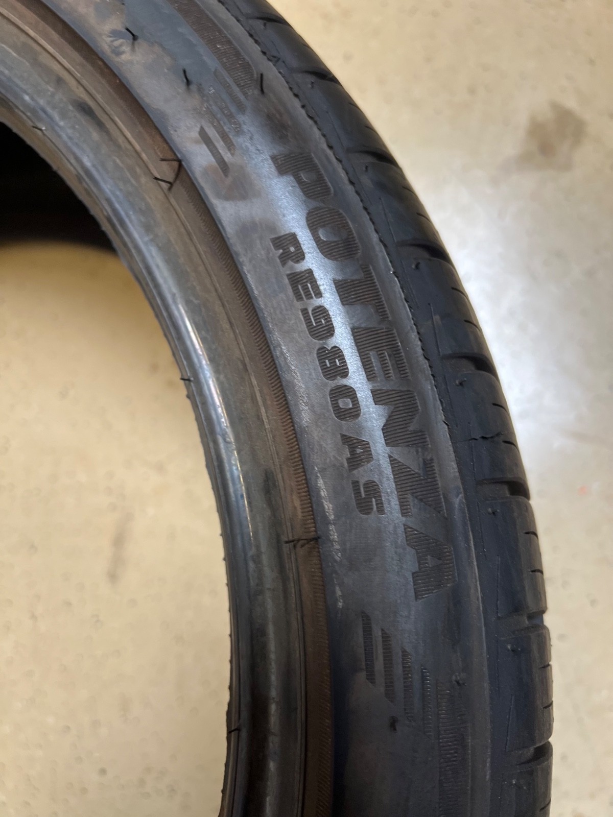 1 – NEW 275/35R18 (95W) M + S Bridgestone Potenza RE980AS – 3014