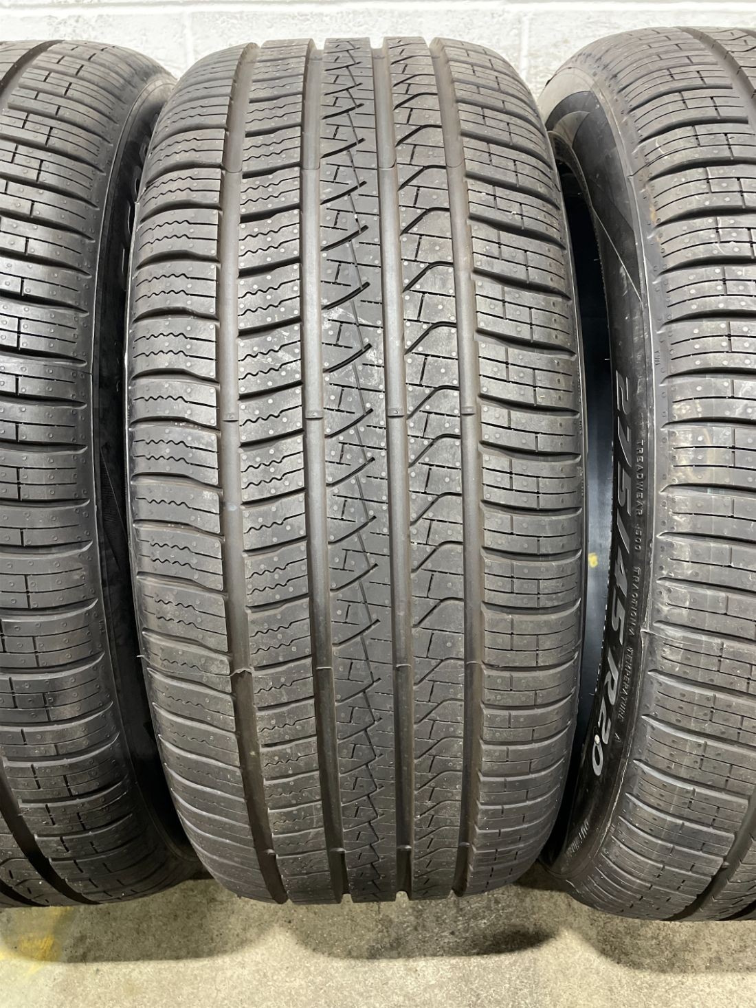 4x P275/45R20 Pirelli Scorpion Zero A/S RSC Run Flat 9/32 110 H Used Tires