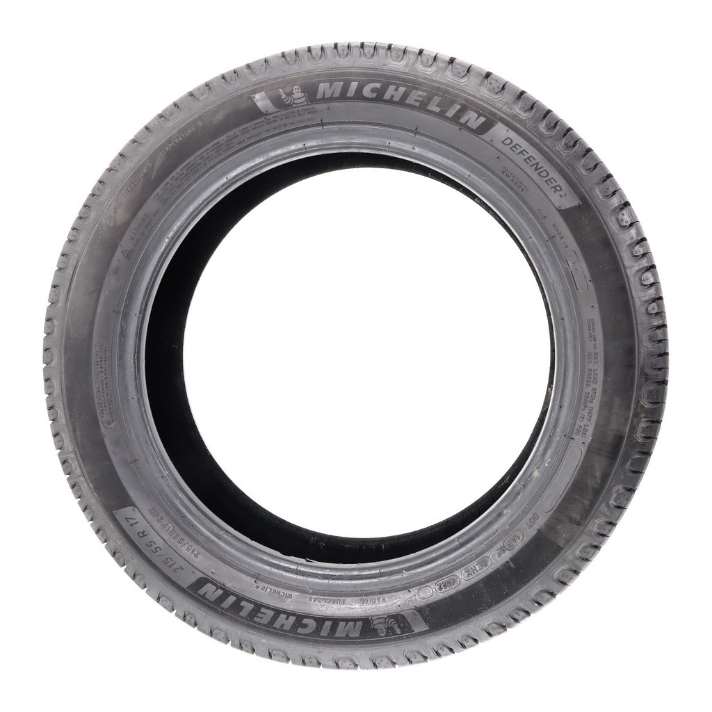 Set of (4) Used 215/55R17 Michelin Defender 2 94H – 9.5-10.5/32