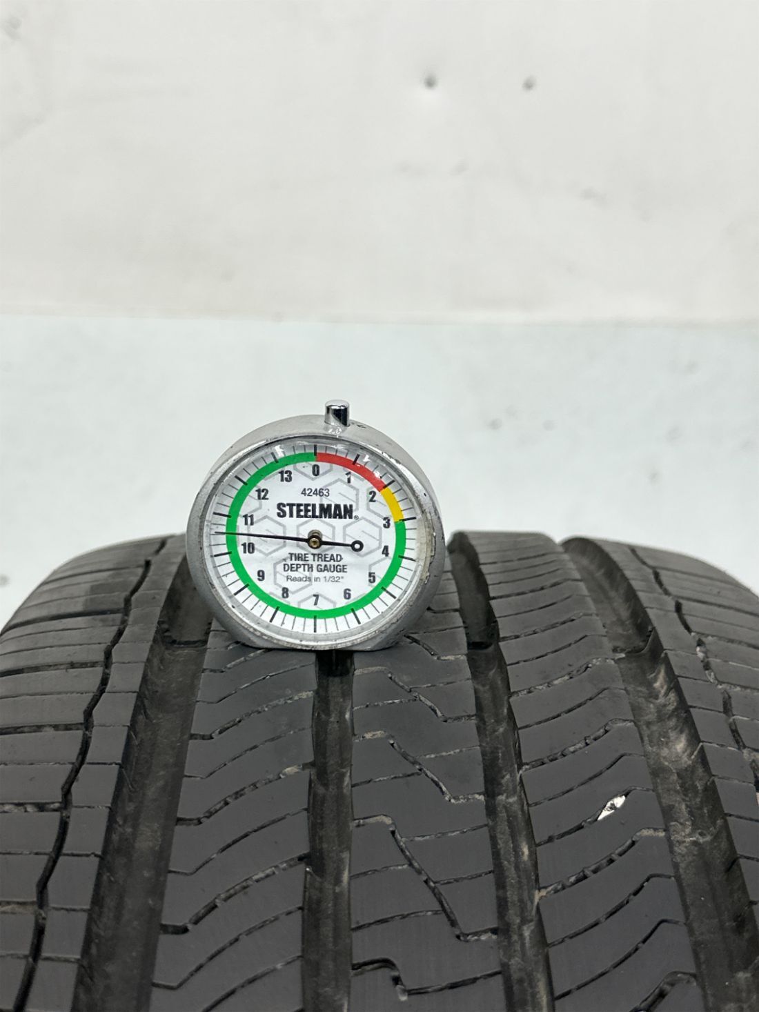 Used P205/50R17 Cooper Endeavor 93 V – 10/32