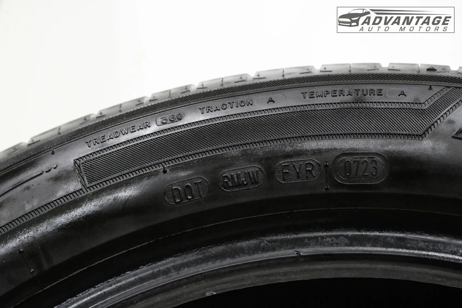 2019-2023 CHEVROLET CAMARO WHEEL TIRE 245/50R18 100W 8/32 NDS MASTERCRAFT OEM