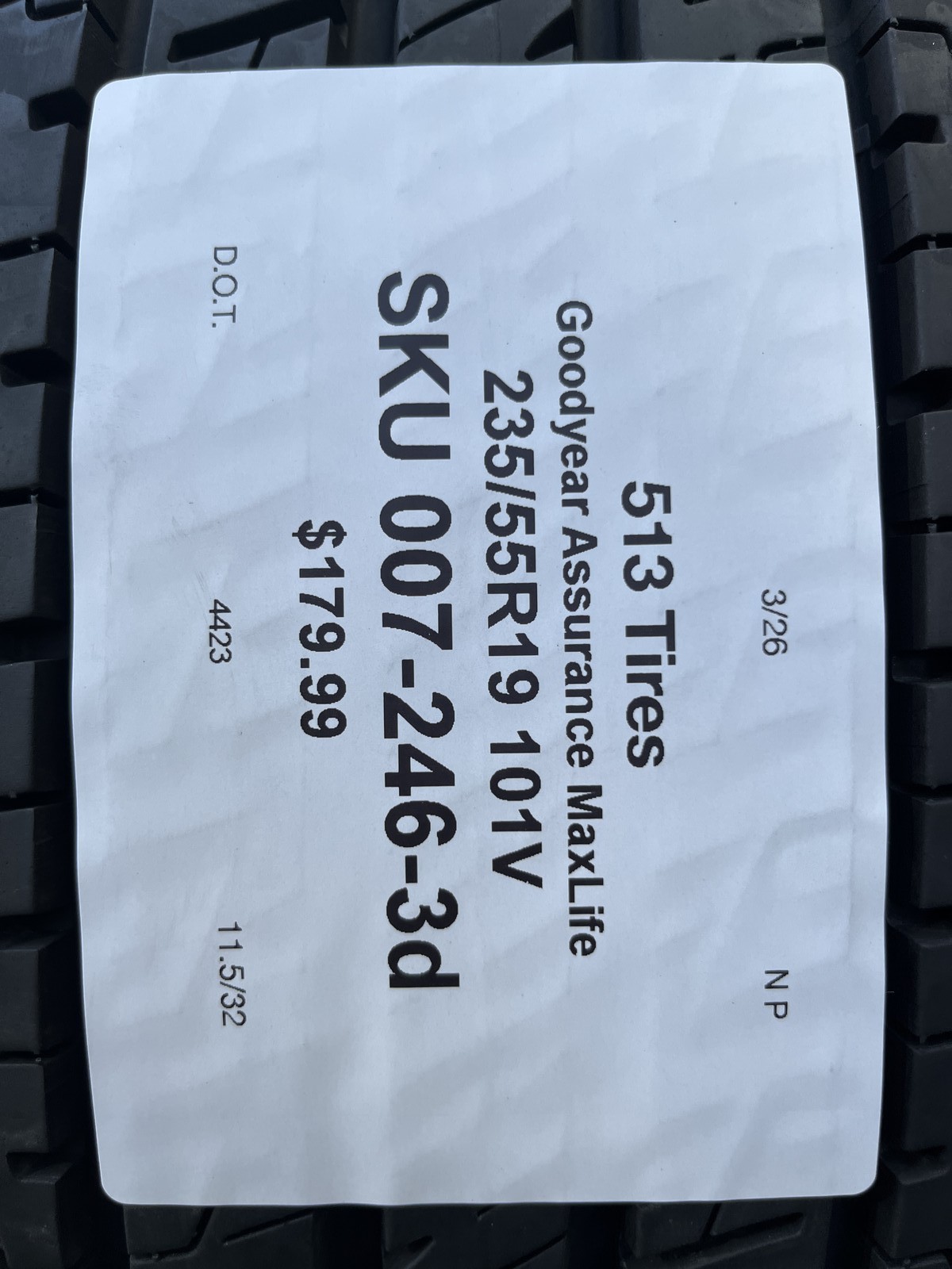 1 Tire Goodyear Assurance MaxLife 235/55E19 101V DOT.4423 11.5/32 NO Patch