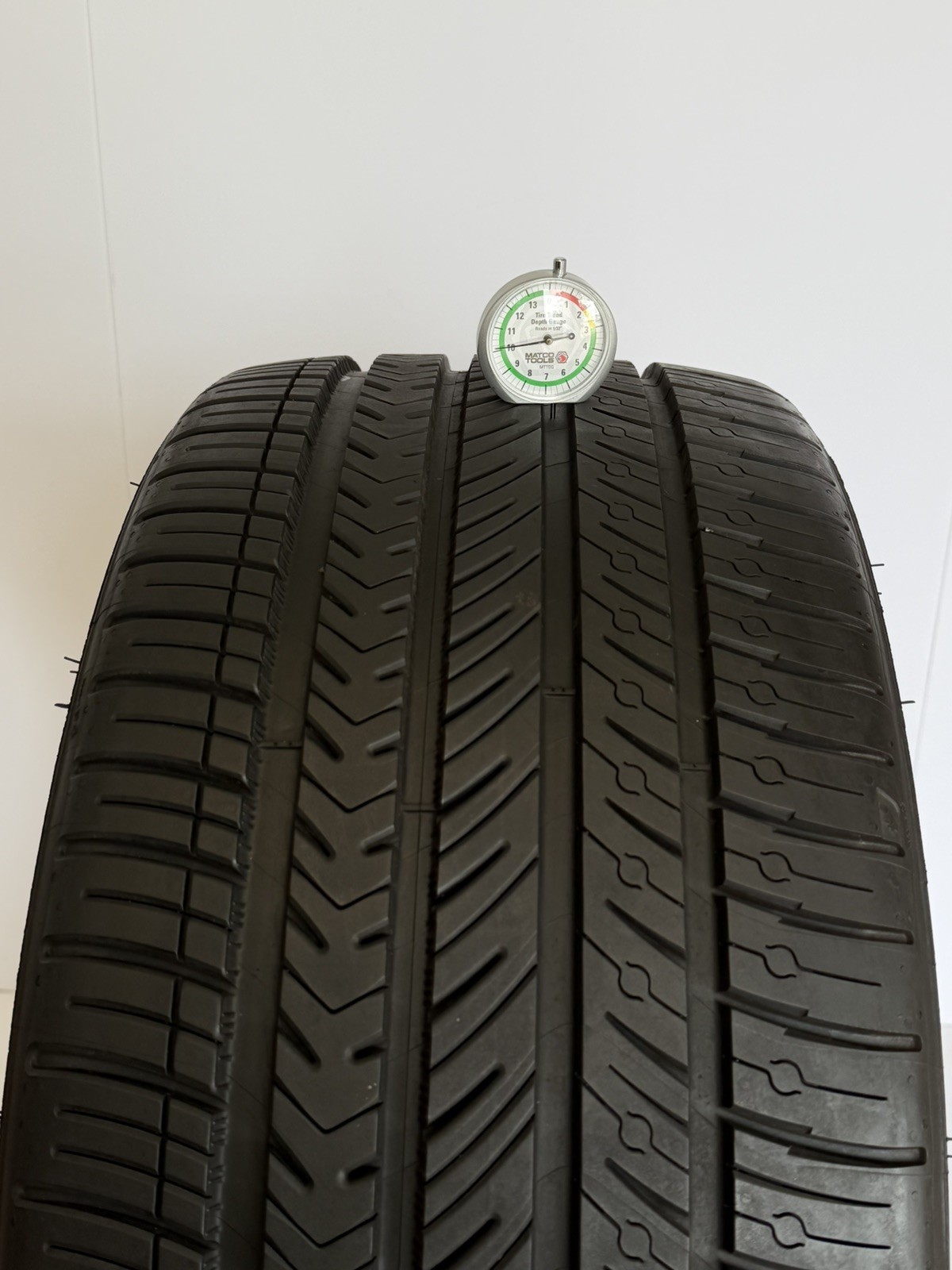 255/35ZR20 97Y Michelin Pilot Sport All Season 4 10/32 DOT 1525 2553520