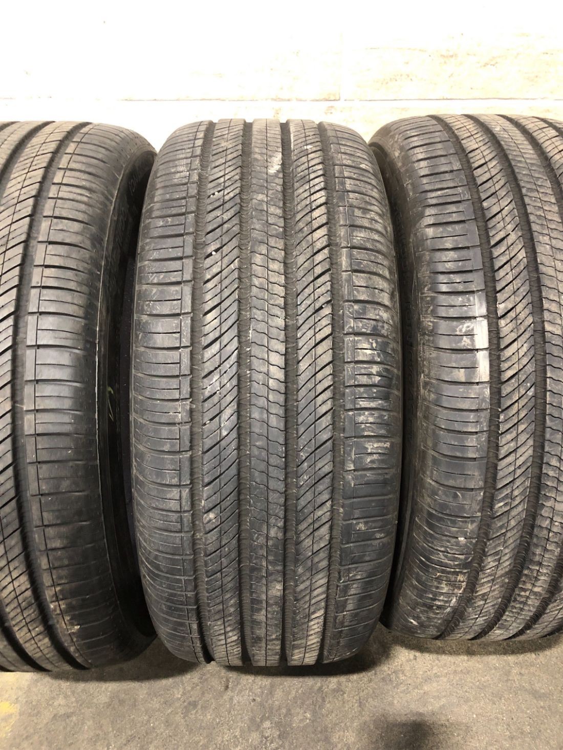 4x P255/40R20 Hankook iON EVO AS SUV EV TO 8/32 101 V Used Tires 2554020