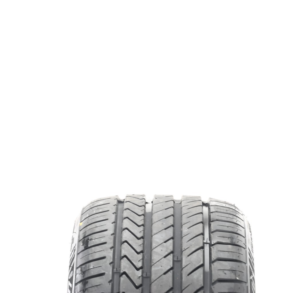 New 265/30ZR19 Lexani LX-Twenty 93W