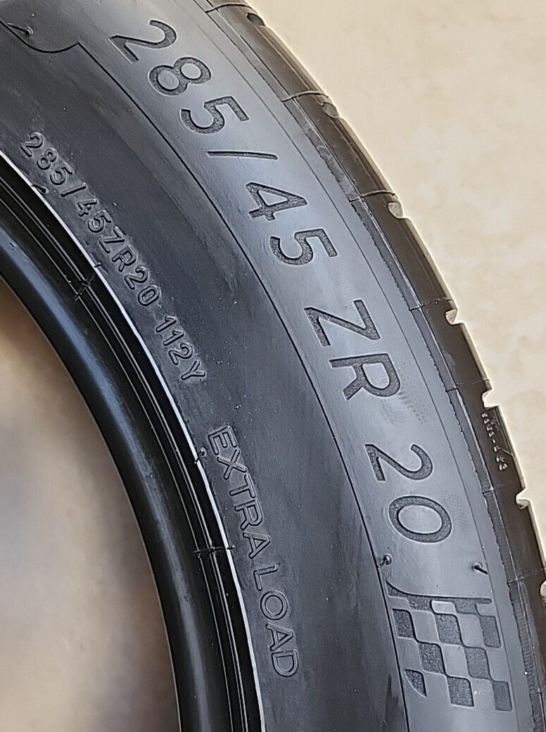 285/45ZR20 112Y Michelin Pilot Sport All Season 4 10/32 DOT 0124 2854520