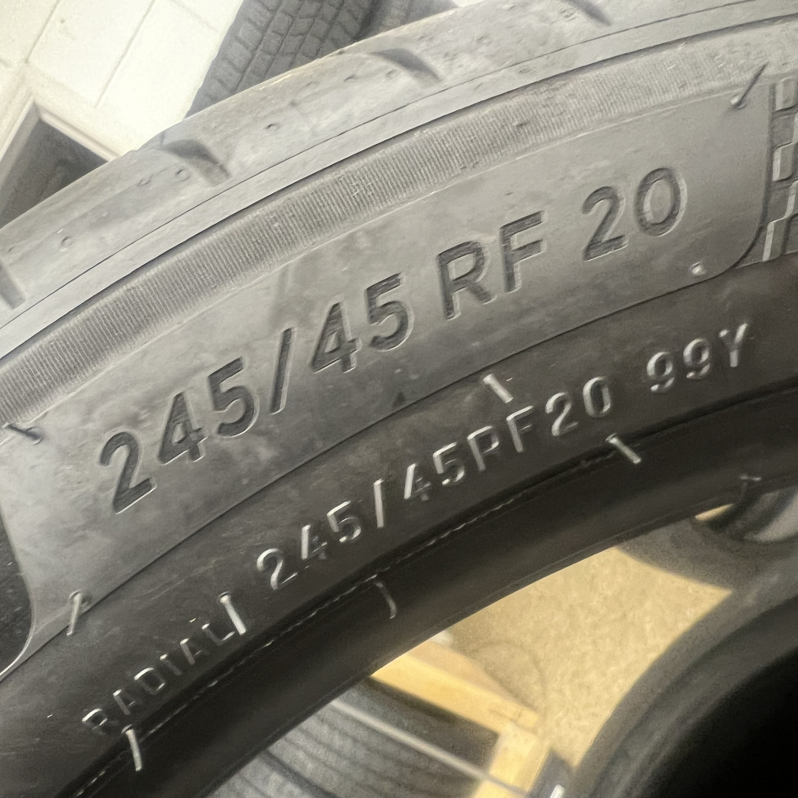 HIGH TREAD TIRES 1 Michelin Pilot Sport 4 245/45/20 245/45R20 103Y No Patch