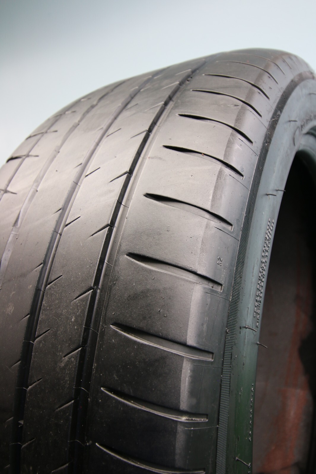 1 Used Michelin Pilot Sport EV TO 275/45R20 275/45/20 275/45/20 110Y