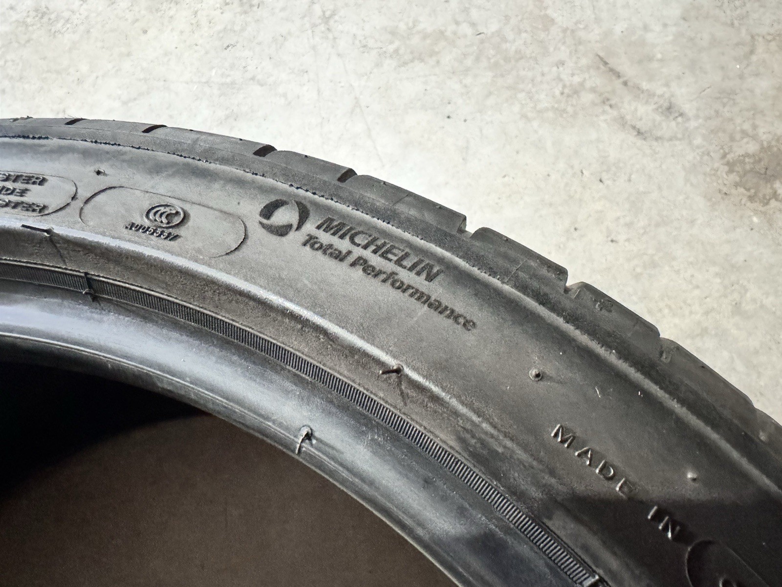 2 Used P215/40R18 Michelin Pilot Sport 4 85 Y – 6.5/32 (2x)