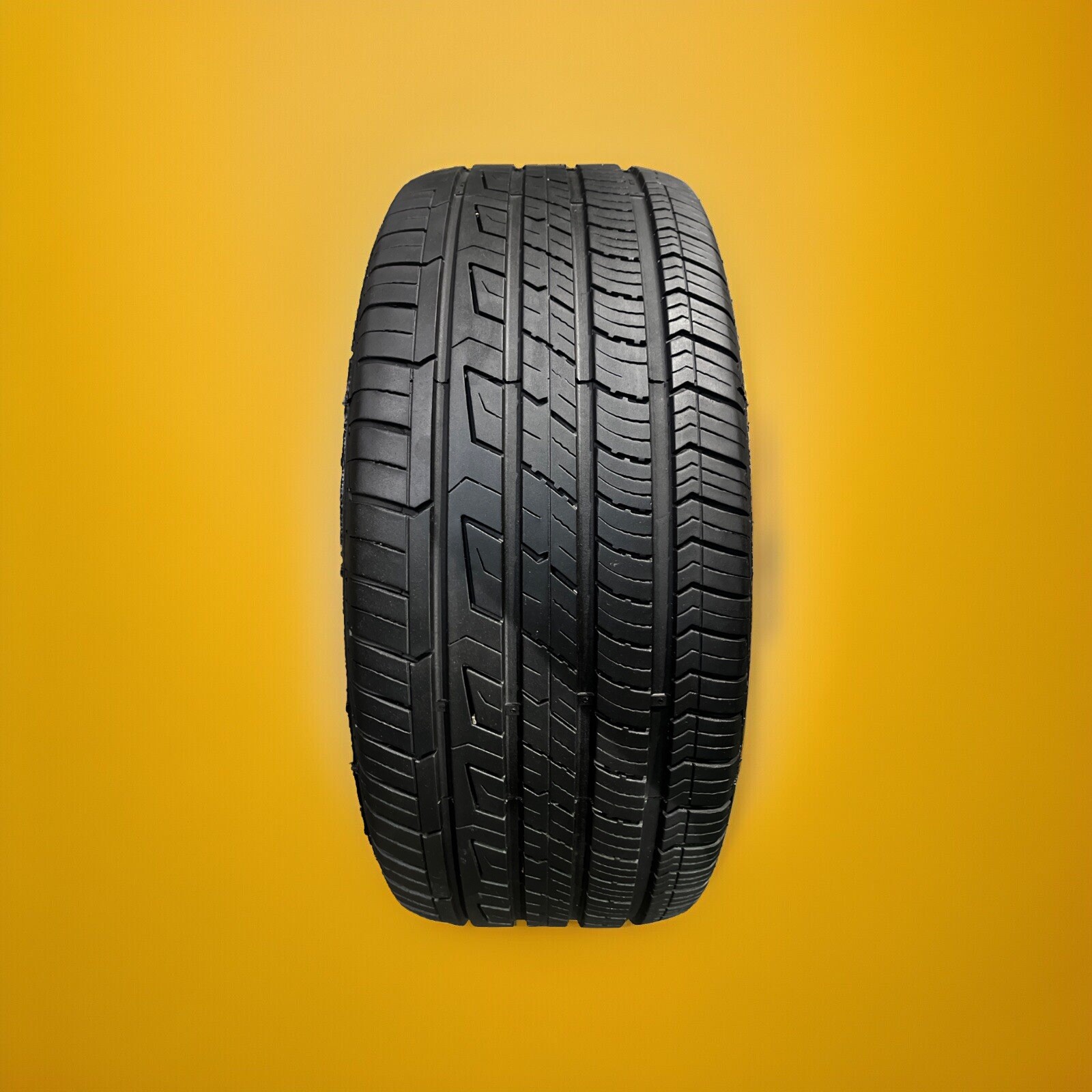 (1) 245/45R18 Cooper CS5 Ultra Touring 7/32nds 100V “2121” 2454518