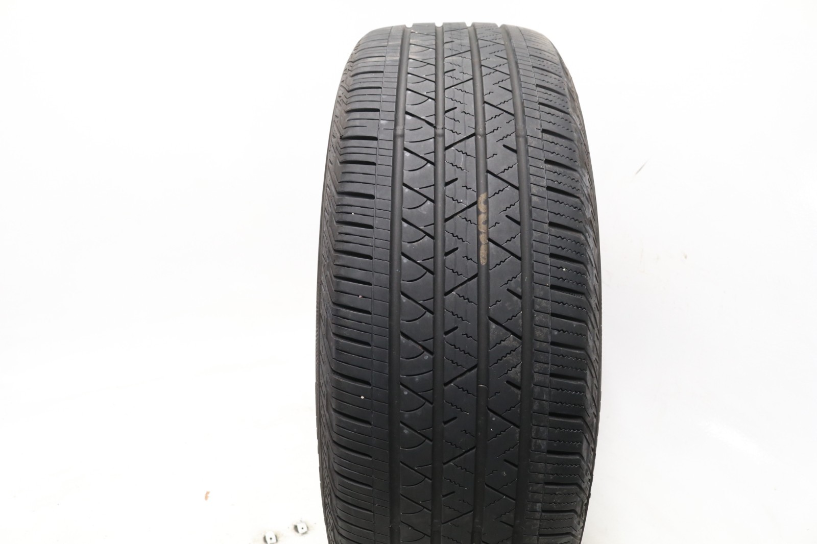 Set of 2 Used 245/50R20 Continental CrossContact LX Sport – 102H – 7.5/32