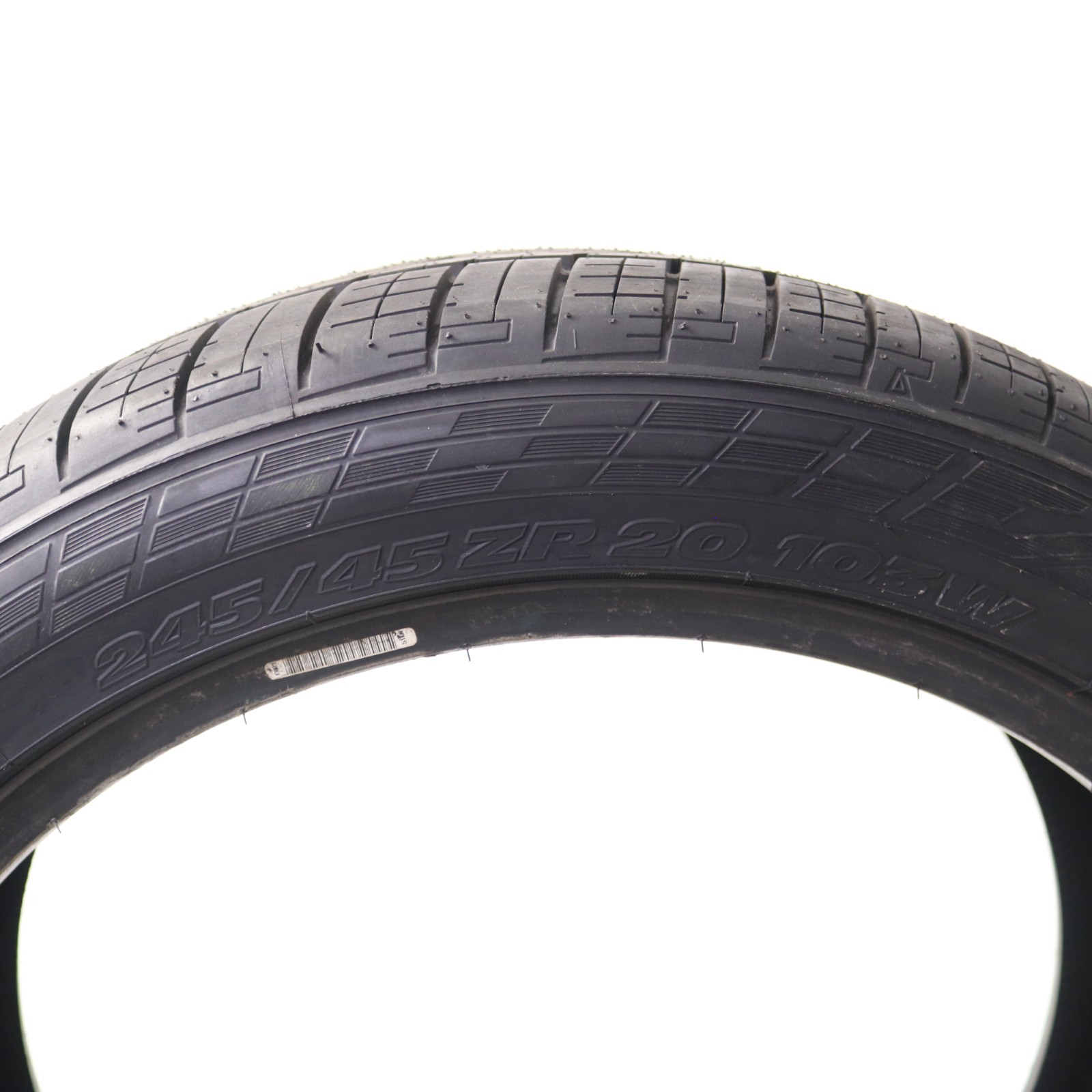 Set of 2 Take Off 245/45ZR20 Road Hugger GTZ – 103W – 9.5/32 No Repairs