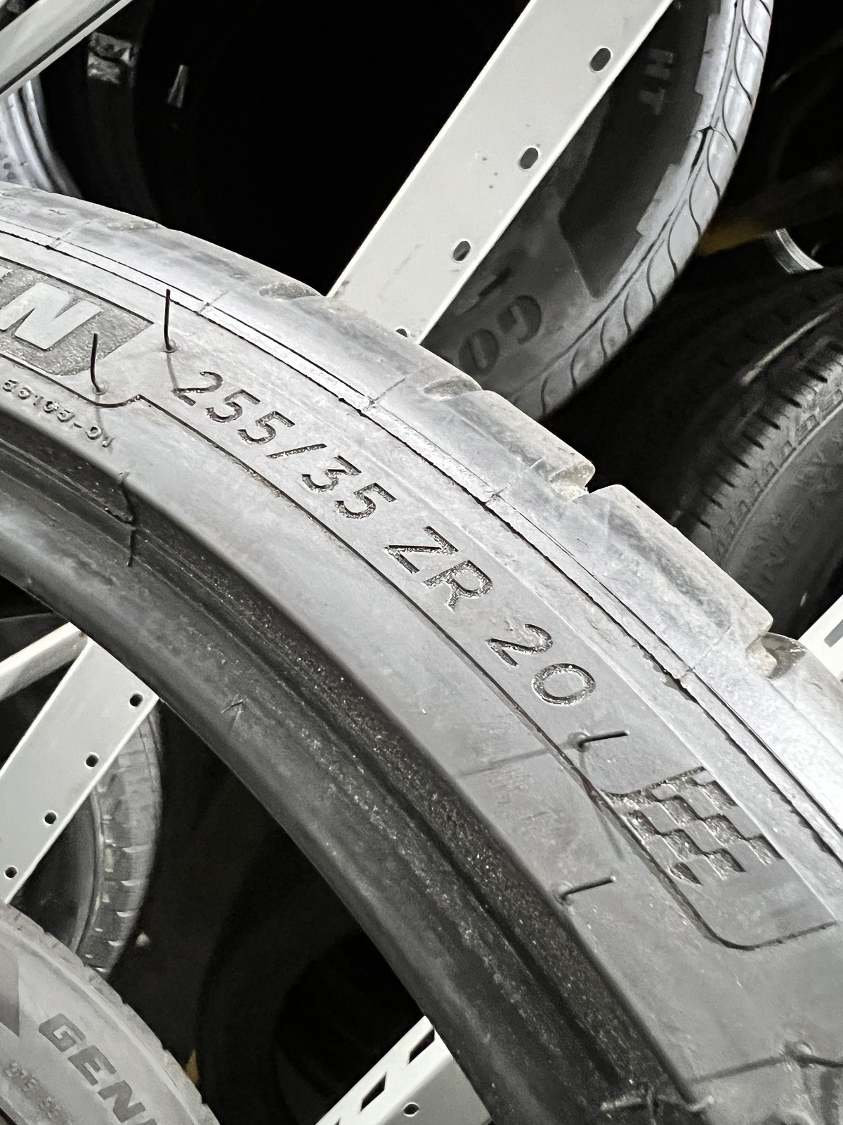 1 Tire Michelin Pilot Sport A/S TPC 255/35ZR20 97Y DOT.3623 7.75/32 NO Patch