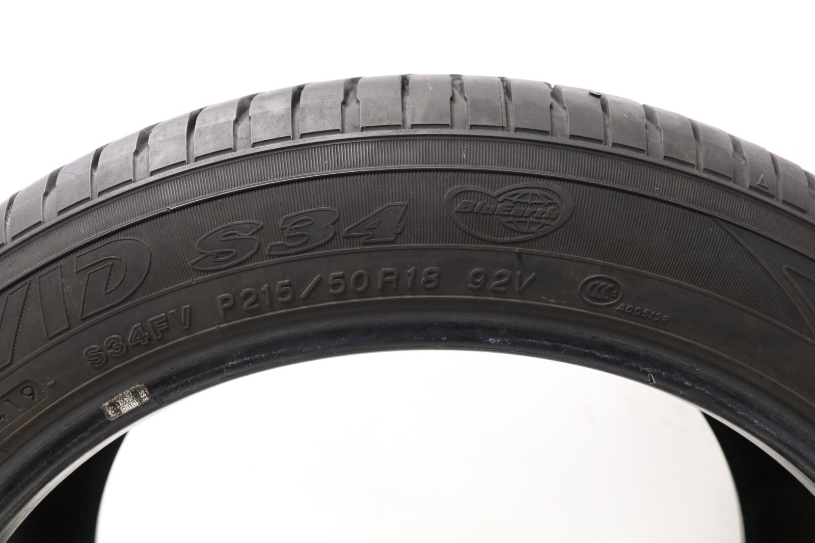 Set of 4 Used 215/50R18 Yokohama Avid S34FV – 92V – 7-8/32