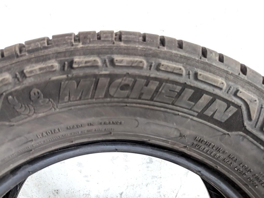 215/70 R15C 109/107S MICHELIN AGILIS 3 7.22MM 7.36MM A4922 SUMMER TYRES (QU