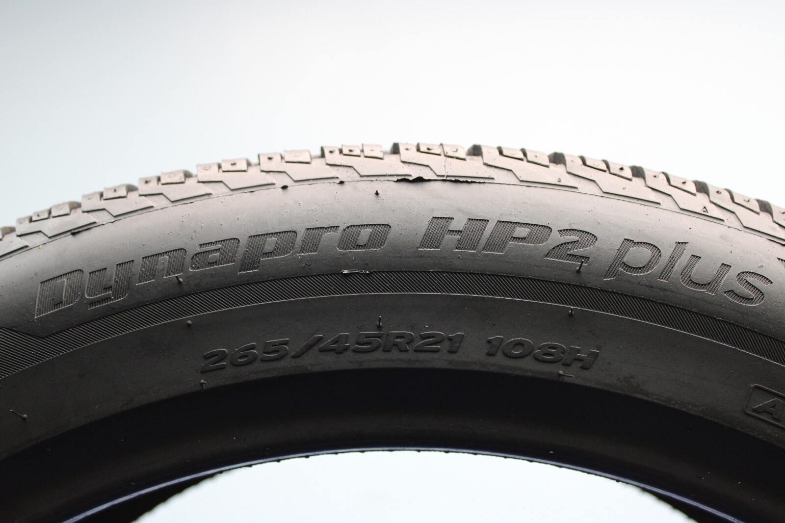 1 Used Hankook DynaPro HP2 Plus AO 265/45R21 265/45/21 2654521 108H