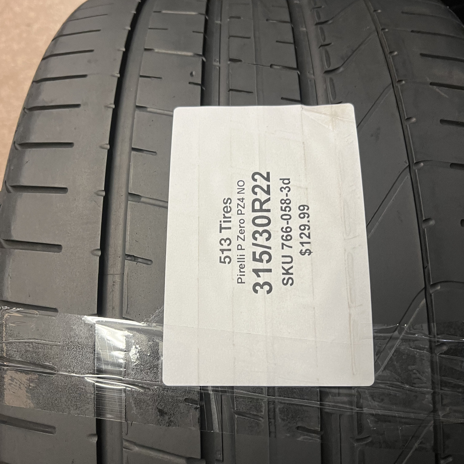 1 LikeNEW Tire Pirelli P Zero PZ4 NO 315/30/22 315/30ZR22 3153022 107Y NO Patch