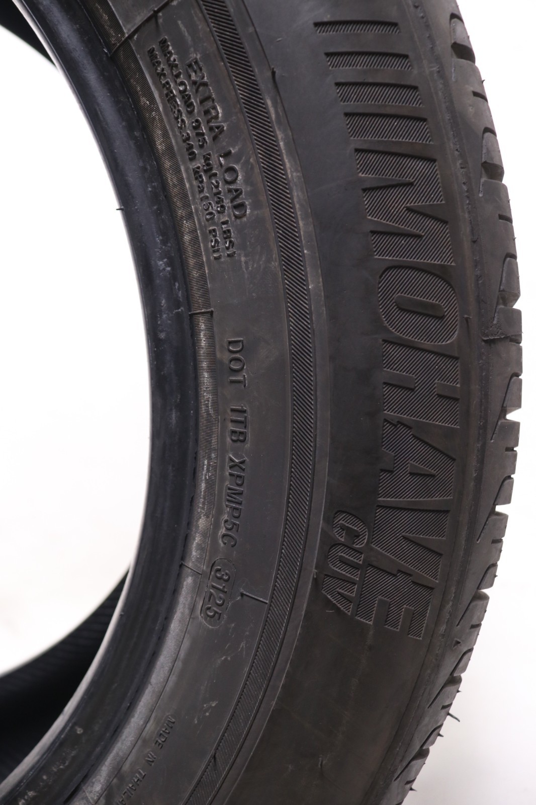 Set of 4 Used 235/60R18 Mohave Crossover CUV – 107V – 9-10/32