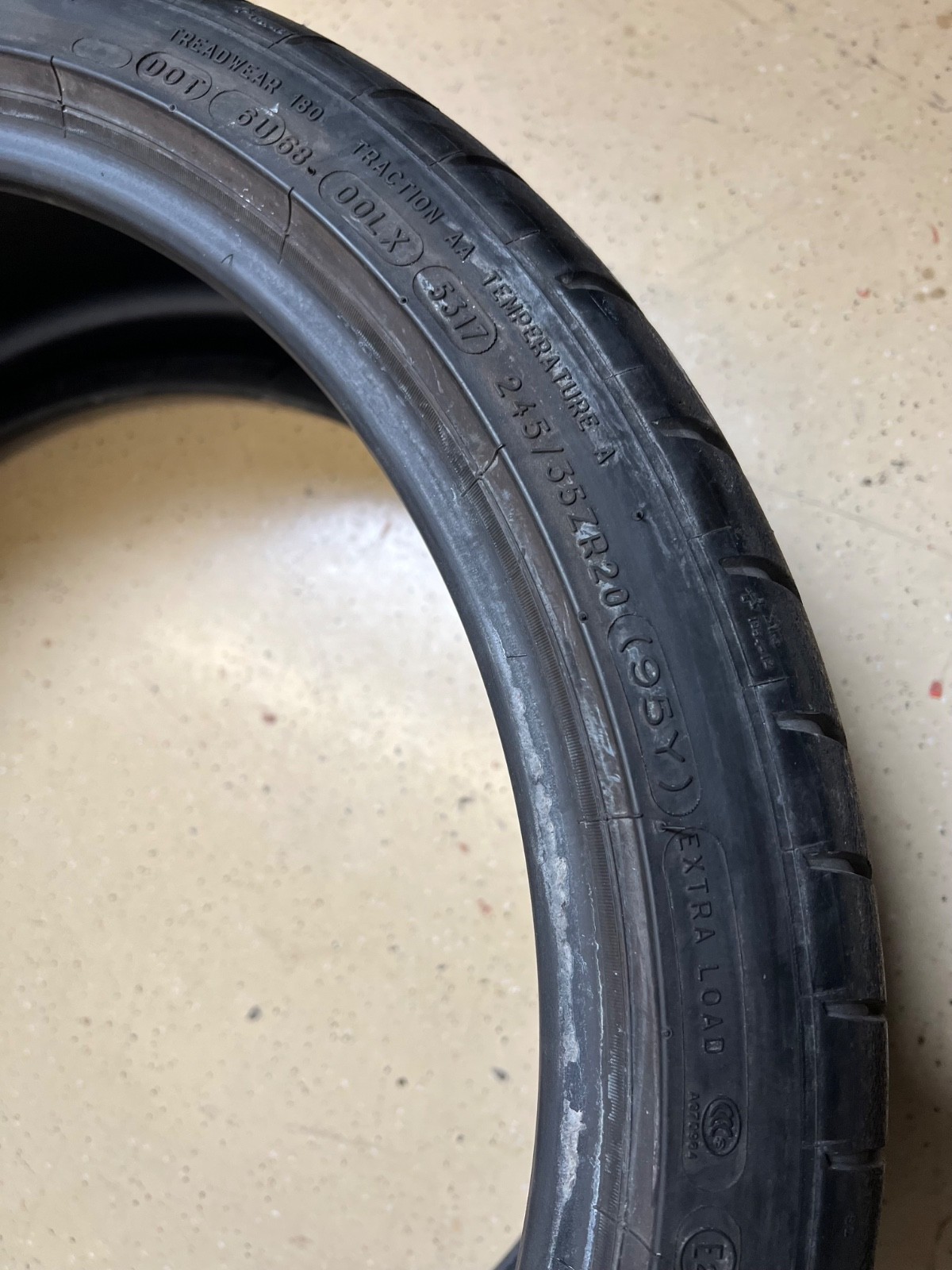 2 – NO REPAIRS 245/35ZR20 XL (95Y) Michelin Pilot Sport Cup 2 (N1) – 1216