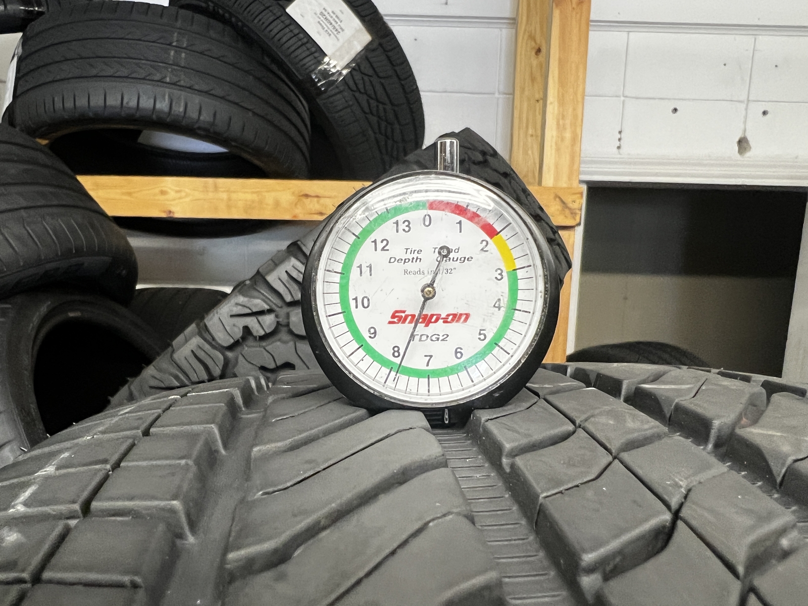 Set Of 2 Tires Bridgestone Alenza A/S 02 275/50R22 111H