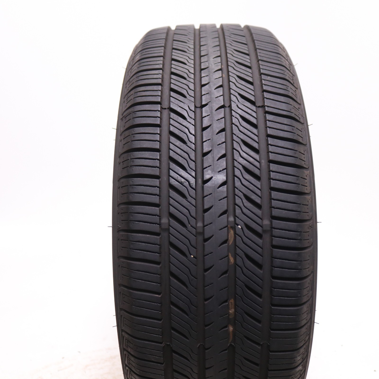 Set of 4 Used 215/50R18 Yokohama Avid Ascend LX – 92V – 9-10/32 No Repairs
