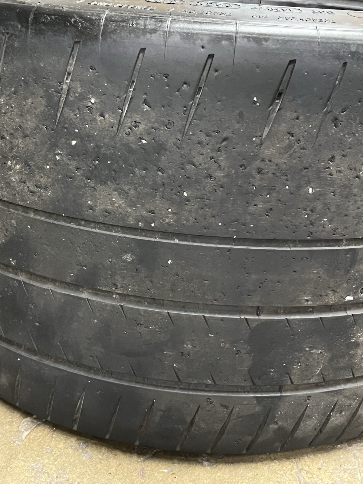 AS-IS Michelin cup 2 tires 275/30ZR20 & 345/25ZR21