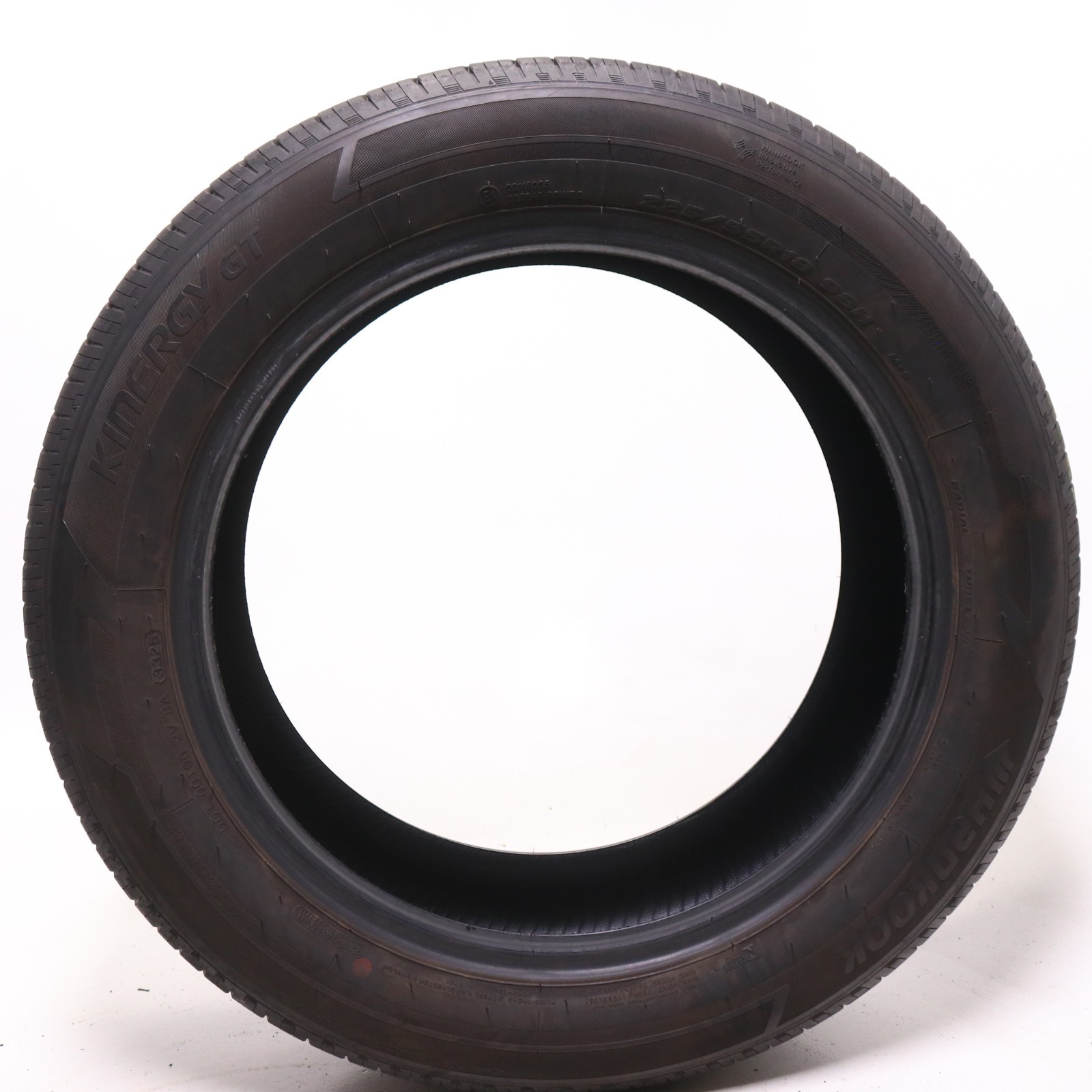 Set of 2 Used 225/55R18 Hankook Kinergy GT – 98H – 6.5-7/32