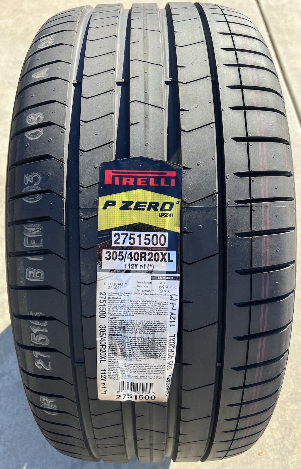 Set of 4 NEW Pirelli P Zero PZ4 Run Flat RFT 305/40R20 Star ★ BMW PZero RunFlat