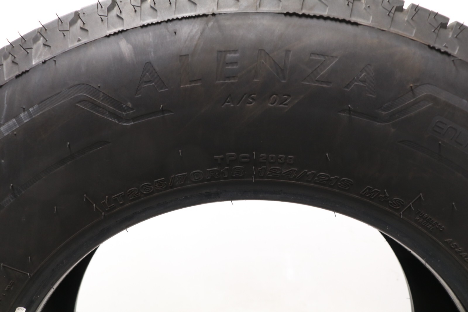 Set of 2 Used LT 265/70R18 Bridgestone Alenza A/S 02 ENLITEN – 124/121S – 11/32