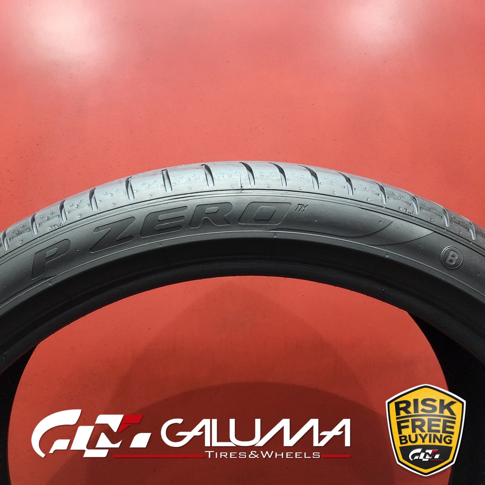 Set of 2 Tires LikeNEW Pirelli P-Zero (PZ4) B 315/30ZR22 315/30/22 3153022 92916