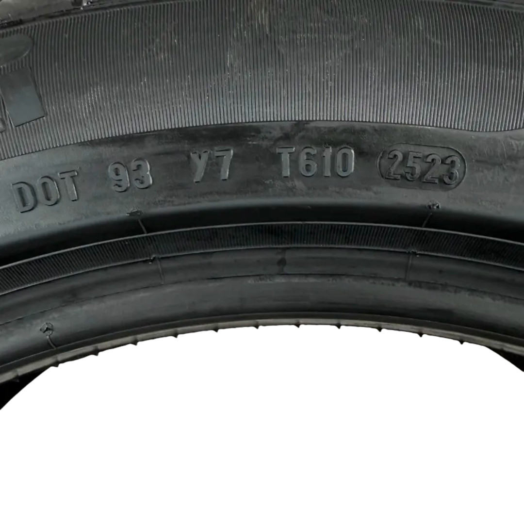 New 225/50R18 Pirelli Cinturato P7 95V 10/32
