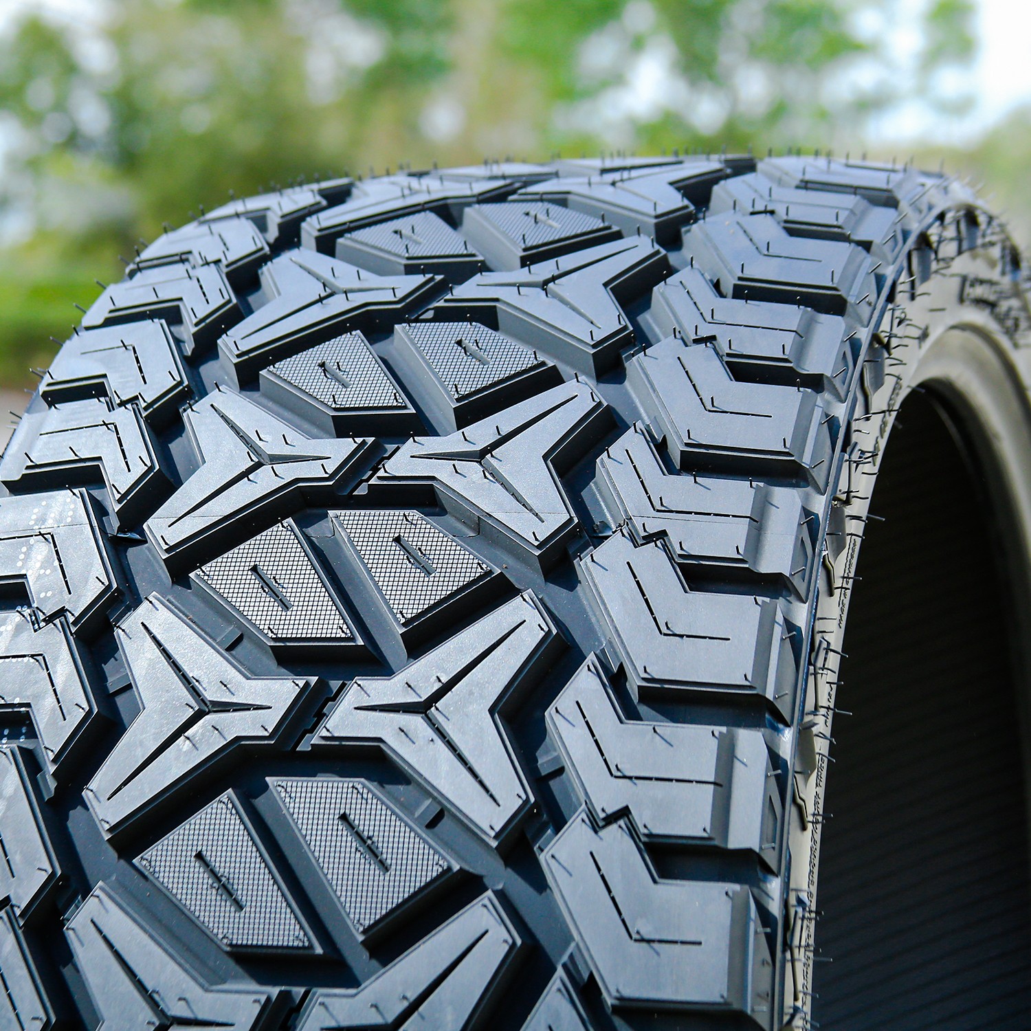 2 Tires Gripmax MaxGrip R/T+ LT 33X13.50R22 RT R/T Rugged Terrain