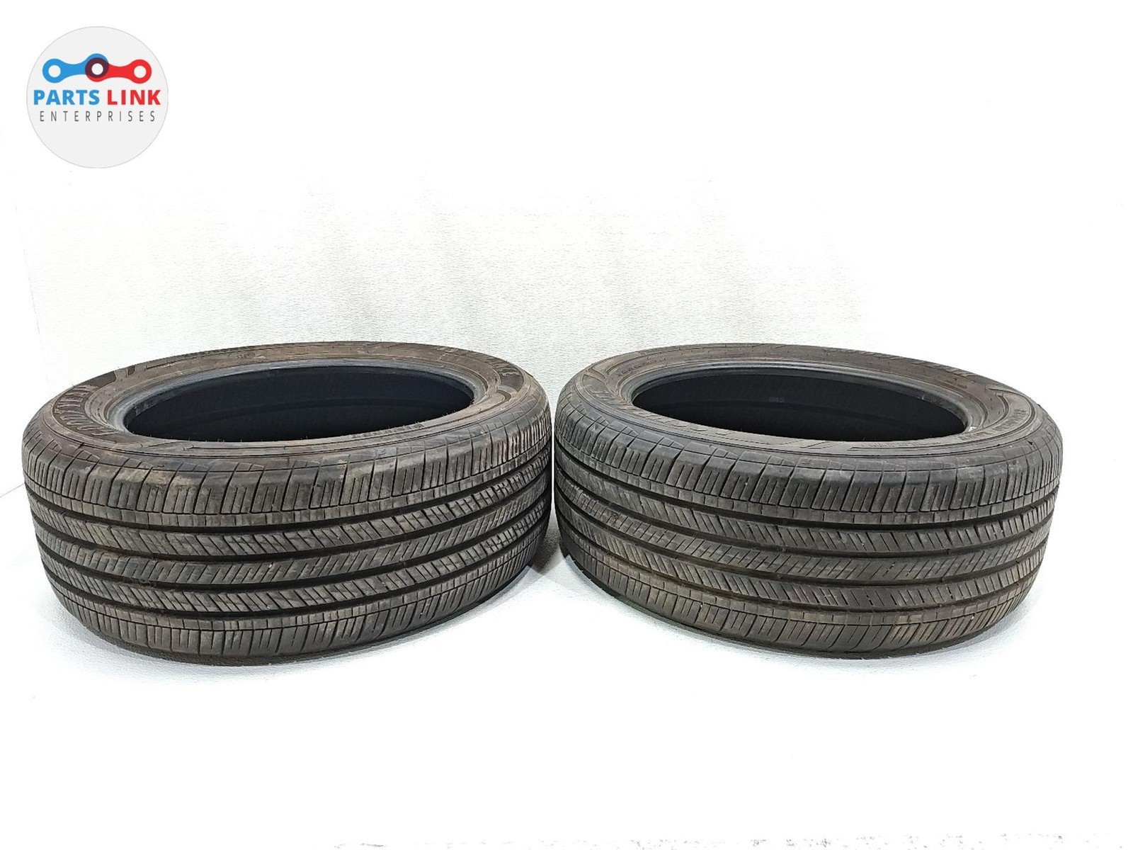 2018-2023 LAND RANGE ROVER VELAR WHEEL TIRE 255/50R20 105T GOODYEAR SET OEM