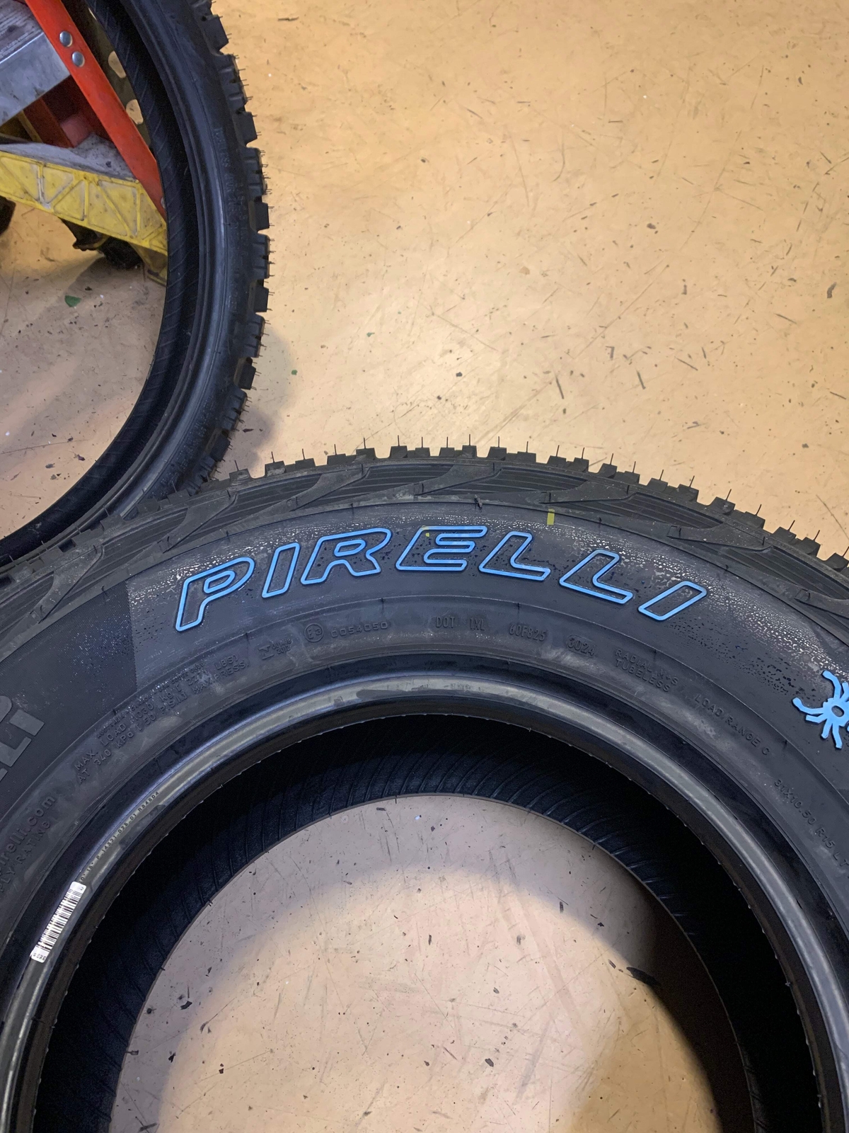 PIRELLI SCORPION ATR OWL LT 31 10.50 15 109S 6 PLY ALL TERRAIN TIRE 1582500