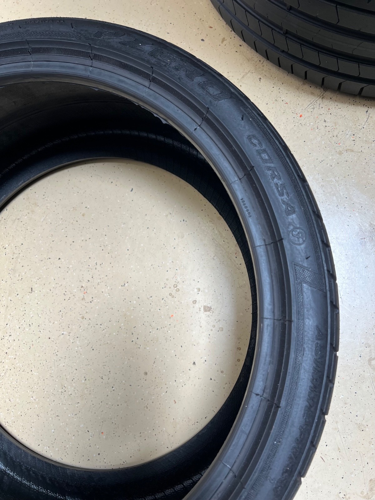 1 – NO REPAIRS 265/30ZR19 XL (93Y) Pirelli P Zero Corsa Asimmetrico 2 (F) – 4097