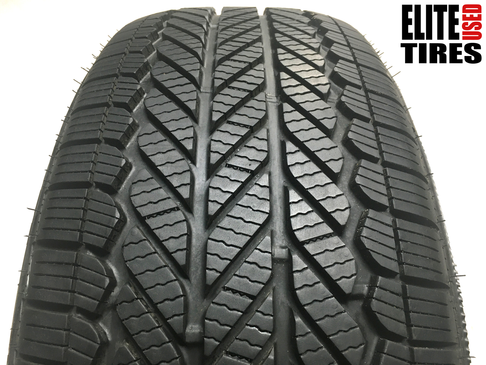 [1] Bridgestone WeatherPeak P245/50R20 245 50 20 Tire 9.5-9.75/32