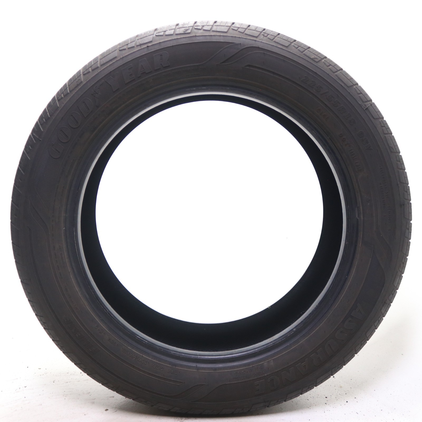Set of 2 Used 225/55R18 Goodyear Assurance Finesse – 98V – 7-7.5/32