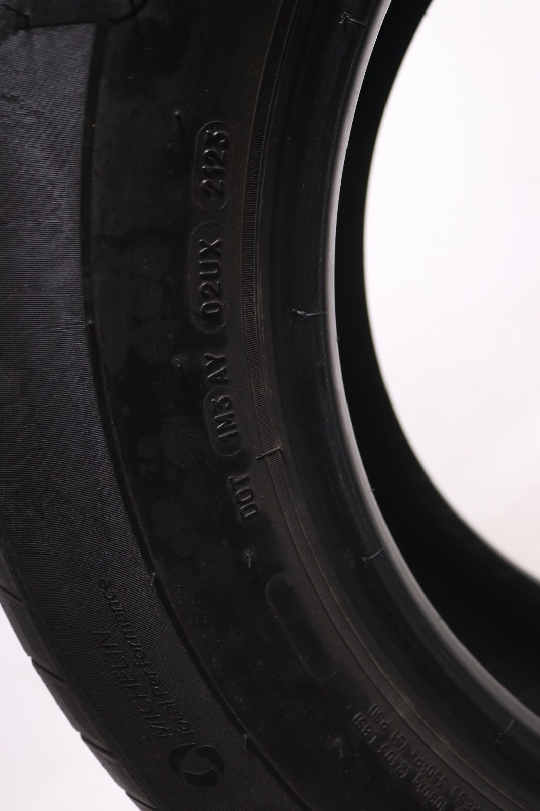 Set of 4 Used 255/65R18 Michelin Primacy A/S – 111H – 7.5-8/32