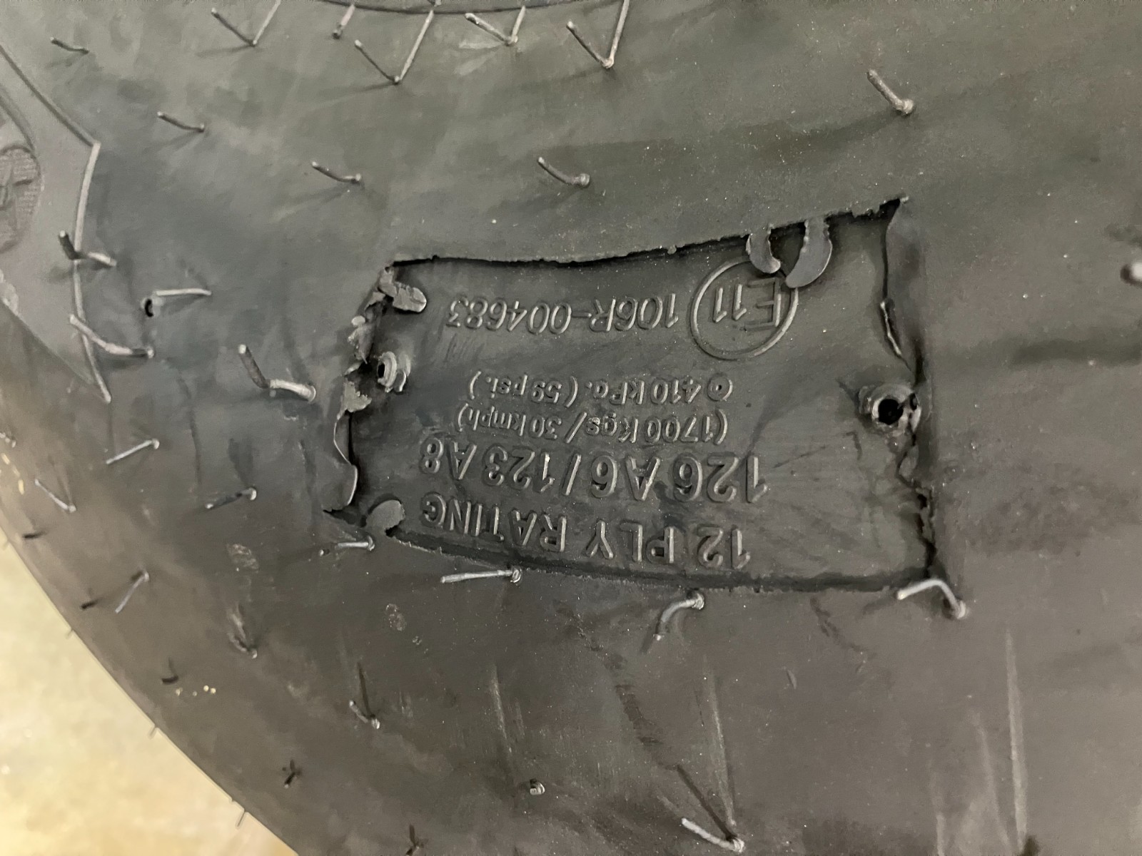 New 4 rib Tractor Front Tire 11.00 16 Samson F-2M 12 ply TUBELESS 11.00×16