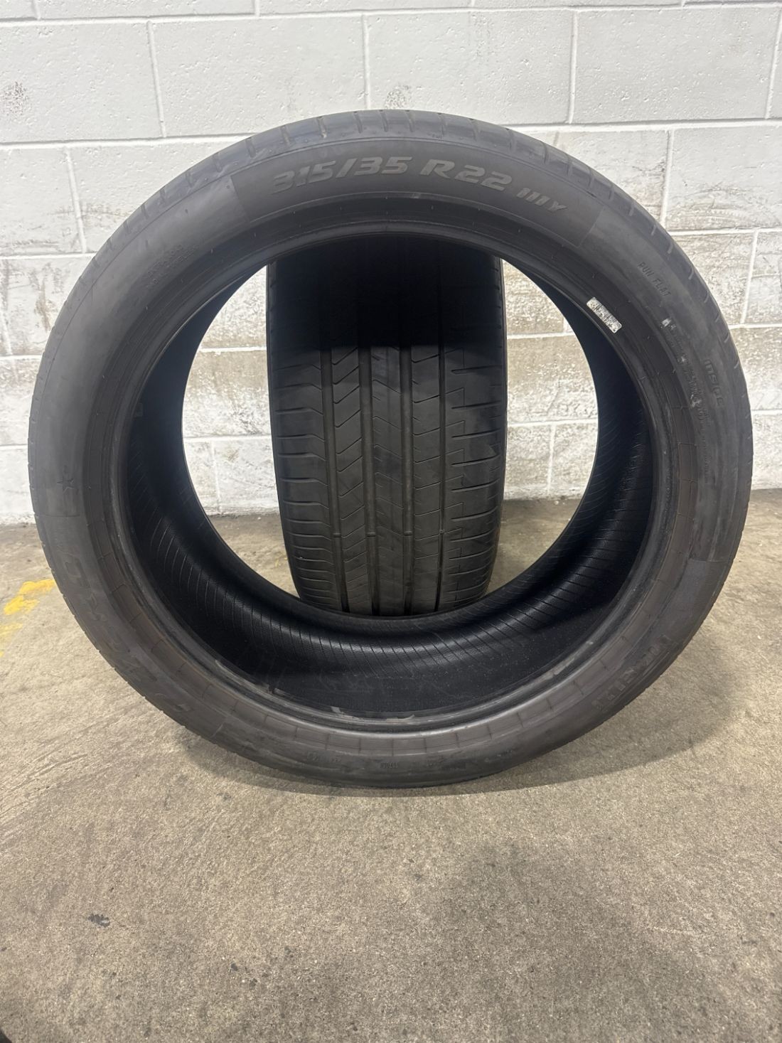 2x P315/35R22 Pirelli P Zero PZ4 RSC Run Flat KS 8/32 111 Y Used Tires 3153522