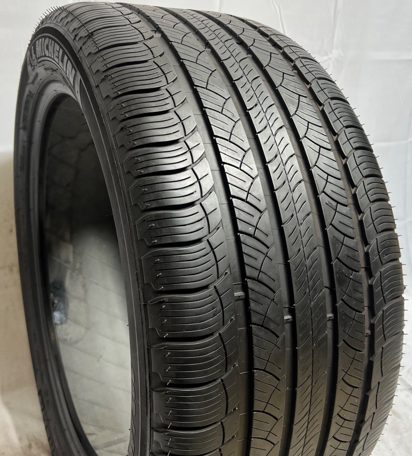 1 – NICE 295/40R20 (106V) Michelin Latitude Tour HP (N0) Porsche OEM – 6094