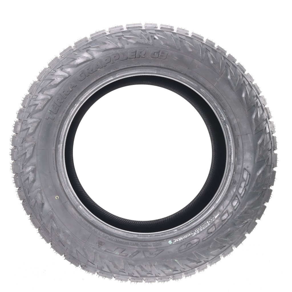 New 305/55R20 Nitto Terra Grappler G3 A/T 116T (11WMZ)